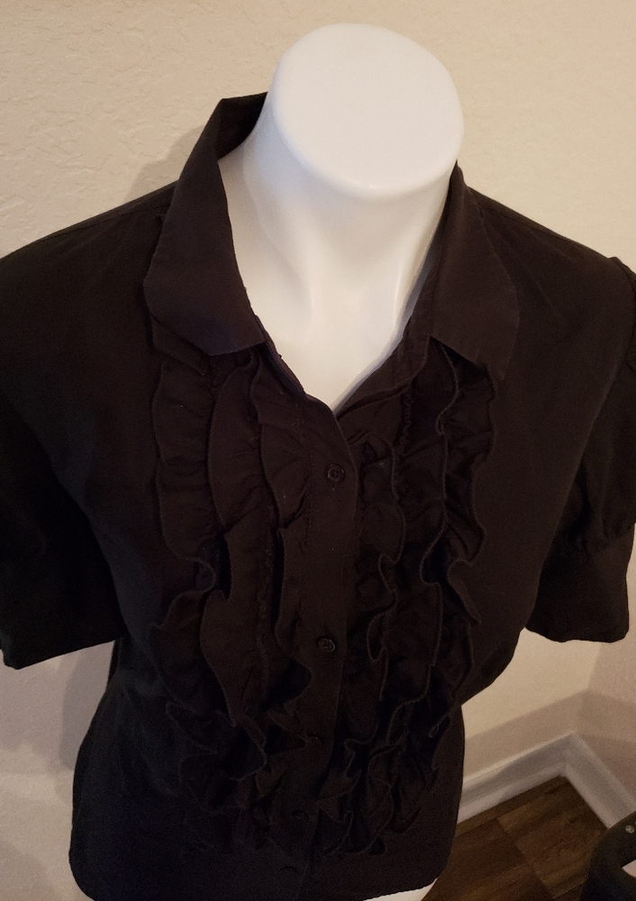 Victoria Secret Black Ruffled top - Picture 4 of 9